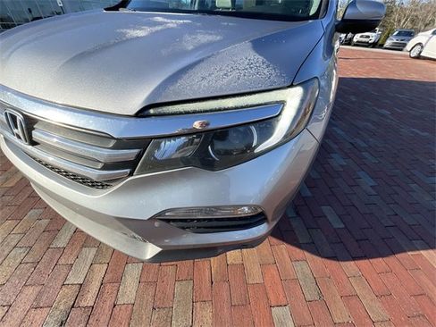 Used 2018 Honda Pilot EX-L image 4