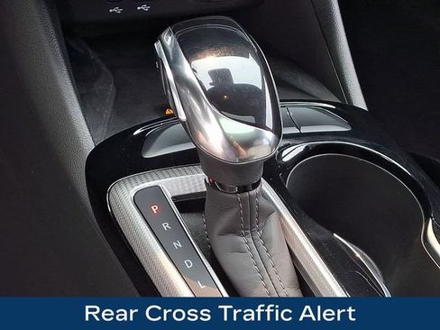 Used 2025 Buick Envista Avenir FWD image 11