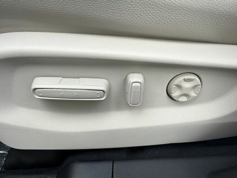 New 2026 Honda Odyssey EX-L image 10