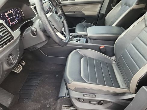 Used 2022 Volkswagen Atlas Cross Sport SEL Premium R-Line AWD/4WD image 7