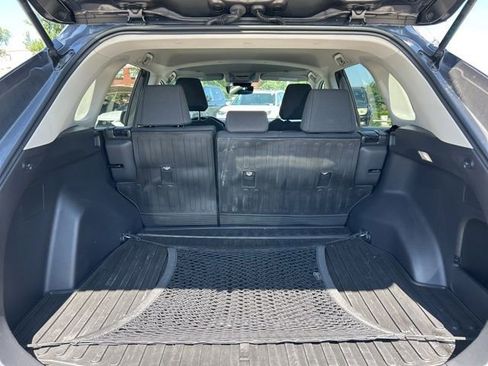 Used 2023 Toyota RAV4 LE FWD image 8