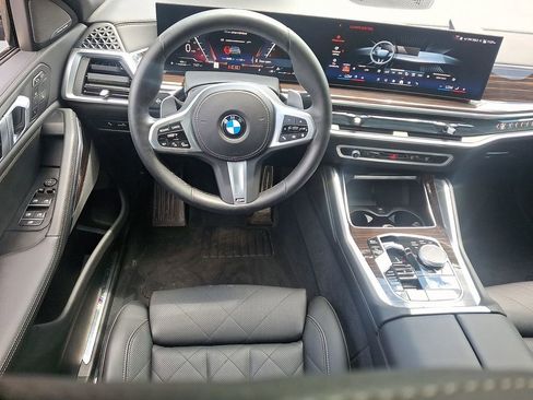 Certified 2026 BMW X6 xDrive40i AWD/4WD image 12