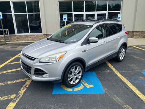 Used 2013 Ford Escape SEL AWD/4WD image 2