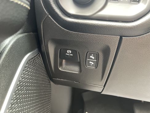 Used 2021 RAM 1500 Laramie w/ Sport Appearance Package AWD/4WD image 21