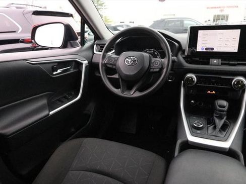 Certified 2025 Toyota RAV4 XLE image 22