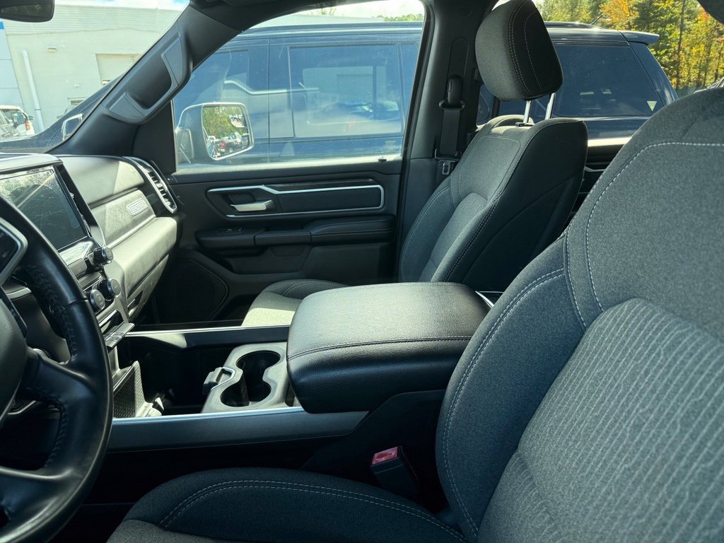 Used 2020 RAM 1500 Big Horn AWD/4WD image 12