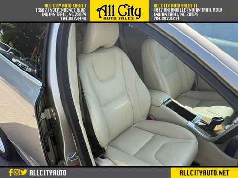 Used 2015 Volvo XC60 T5 Premier w/ Proximity Package FWD image 13