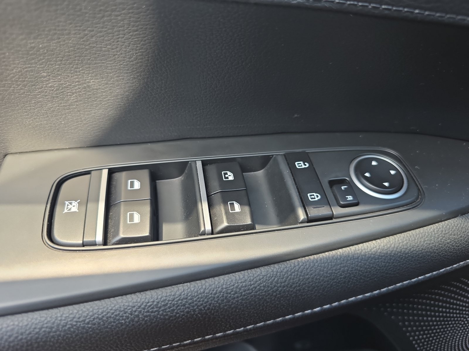 Certified 2024 Kia Forte GT-Line w/ GT-Line Premium Package FWD image 27