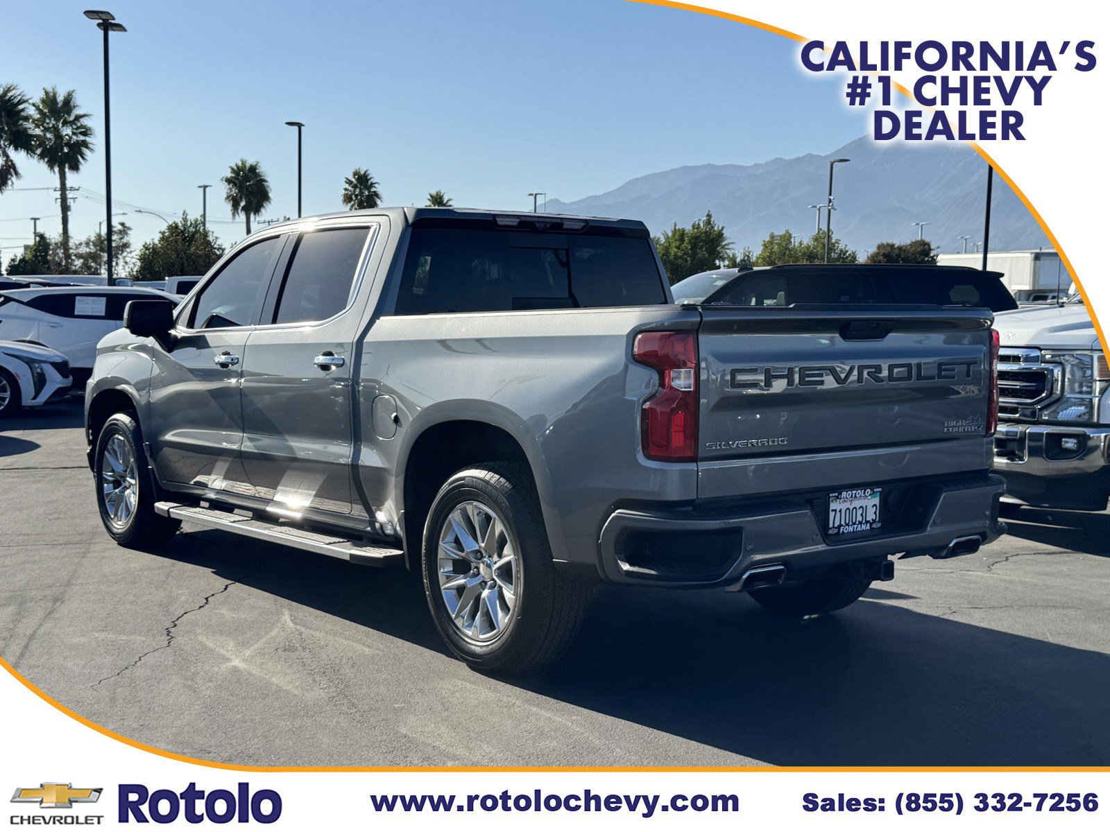 Used 2022 Chevrolet Silverado 1500 High Country w/ Technology Package AWD/4WD image 4
