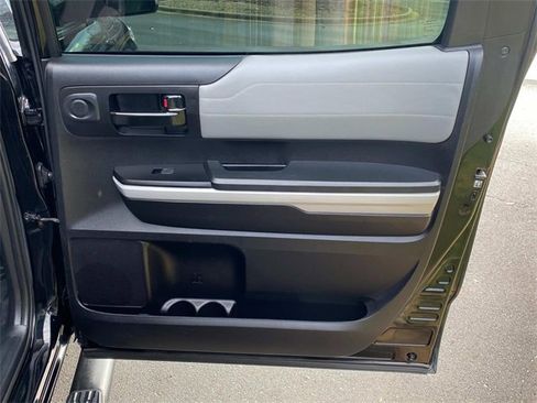 Used 2020 Toyota Tundra Limited image 35