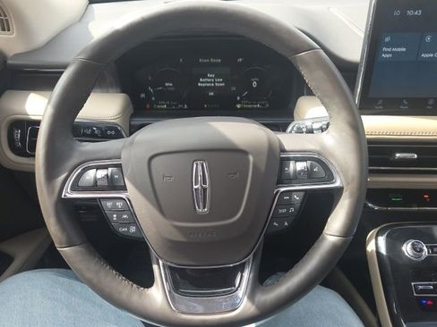 Used 2022 Lincoln Nautilus Reserve w/ Equipment Group 201A AWD/4WD image 38