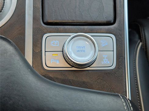 Used 2022 Genesis GV80 3.5T w/ Prestige Package 07 image 26