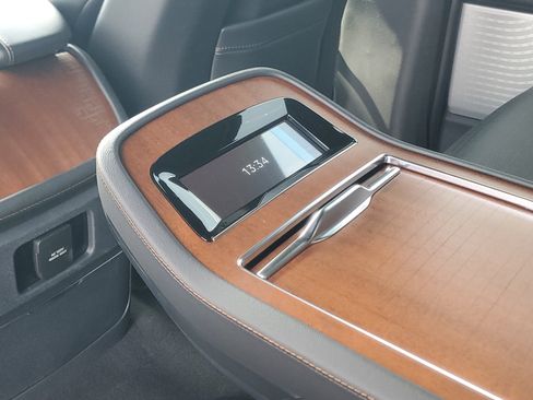 New 2026 Lincoln Navigator Black Label AWD/4WD image 29