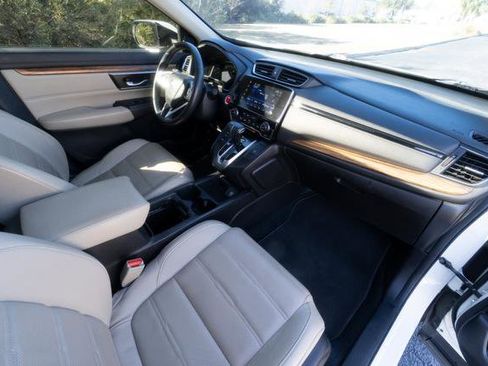 Used 2018 Honda CR-V Touring image 23