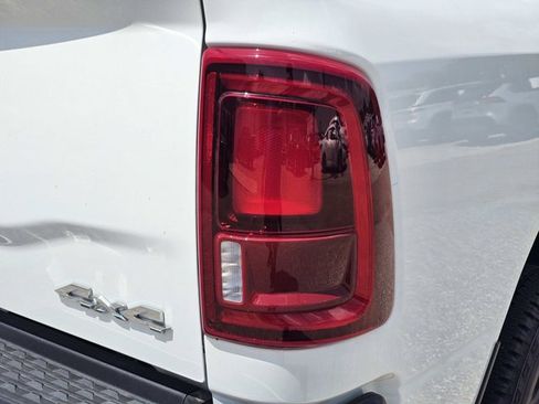 Used 2026 RAM 2500 Laramie AWD/4WD image 11
