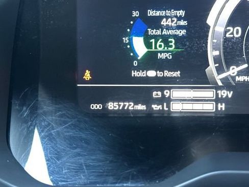 Used 2022 Toyota Tundra Platinum w/ Advanced Package image 29