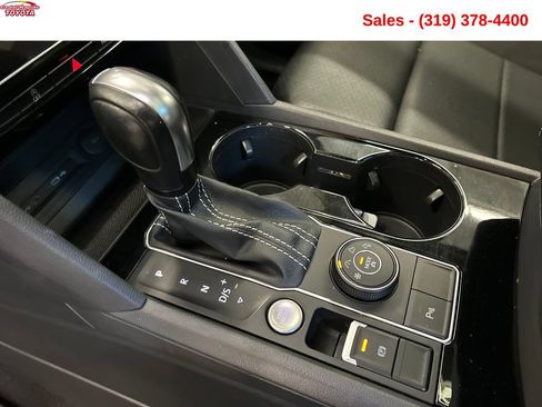Used 2021 Volkswagen Atlas SEL AWD/4WD image 22