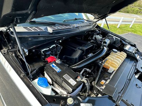 Used 2018 Ford F150 Lariat AWD/4WD image 40