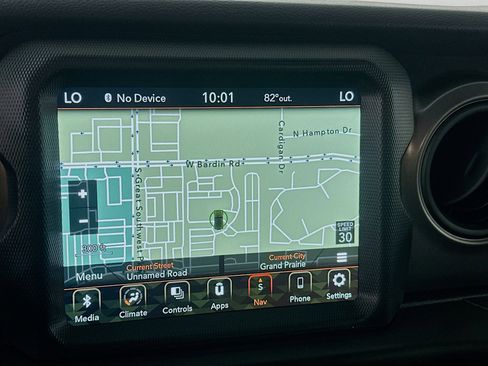 Used 2023 Jeep Wrangler Unlimited w/ 8.4" Radio Group AWD/4WD image 21