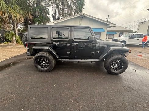 Used 2015 Jeep Wrangler Unlimited Sport image 6