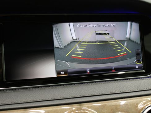 Used 2014 Mercedes-Benz S 550 Sedan image 64