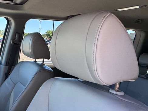 Used 2011 Honda Pilot EX-L image 19