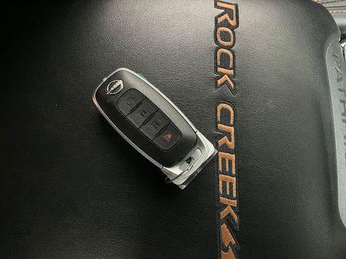 Used 2024 Nissan Pathfinder Rock Creek AWD/4WD image 13