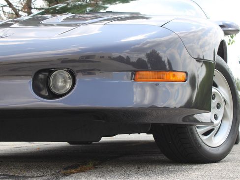 Used 1994 Pontiac Firebird Trans Am RWD image 21