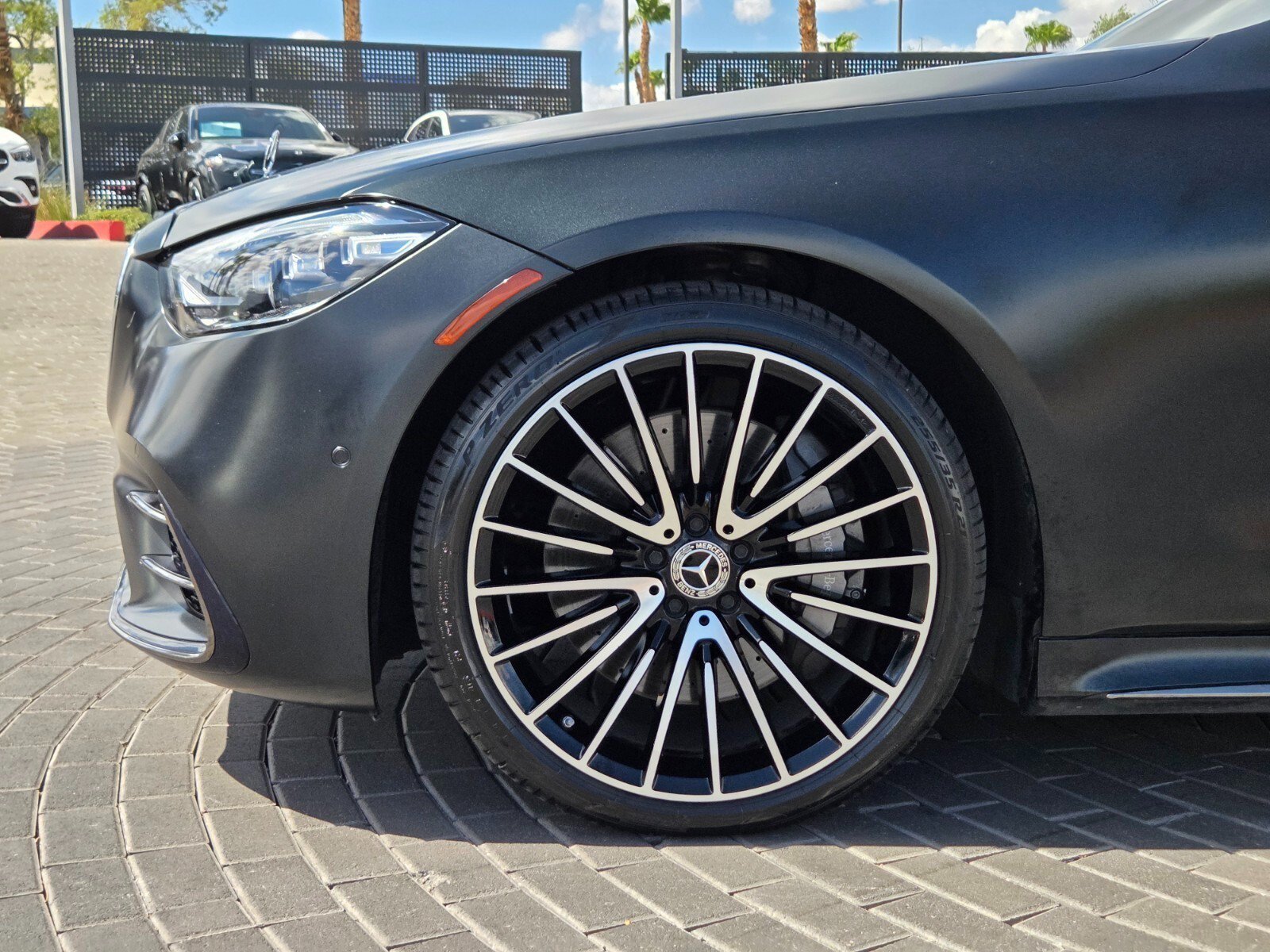Used 2023 Mercedes-Benz S 500 4MATIC image 12