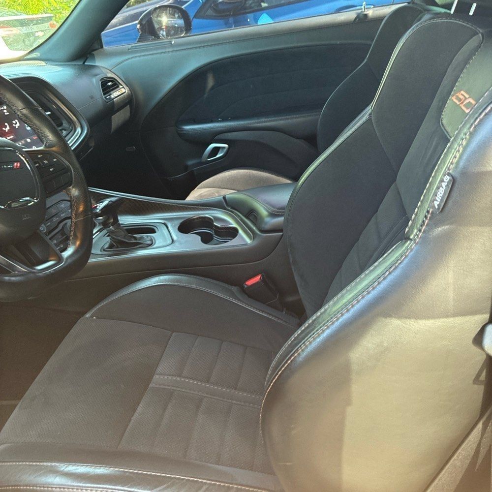 Used 2020 Dodge Challenger R/T RWD image 5