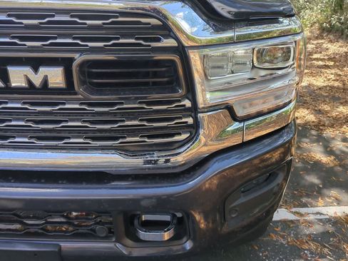 Used 2019 RAM 2500 Limited image 11
