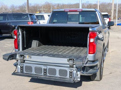 Used 2022 Chevrolet Silverado 1500 LTZ w/ LTZ Convenience Package II image 11