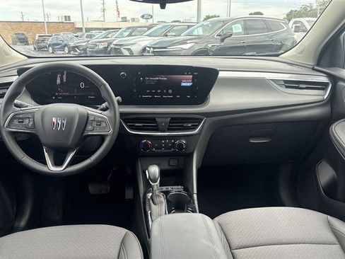 Certified 2024 Buick Encore GX Preferred w/ Comfort Package FWD image 19