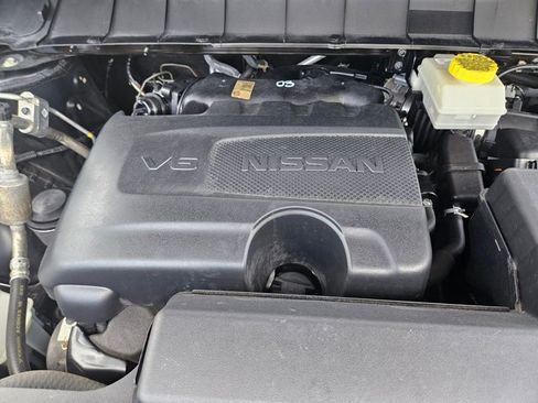 Used 2024 Nissan Pathfinder SL w/ SL Premium Package FWD image 22