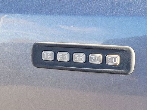 Used 2012 Ford F350 XLT w/ XLT Interior Pkg image 14