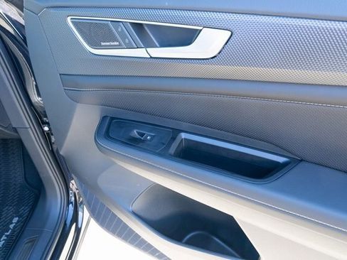 New 2026 Volkswagen Atlas Cross Sport SEL Premium R-Line image 46