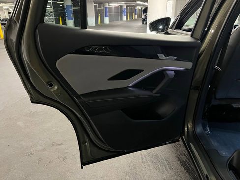 New 2026 Volkswagen Tiguan SE image 21