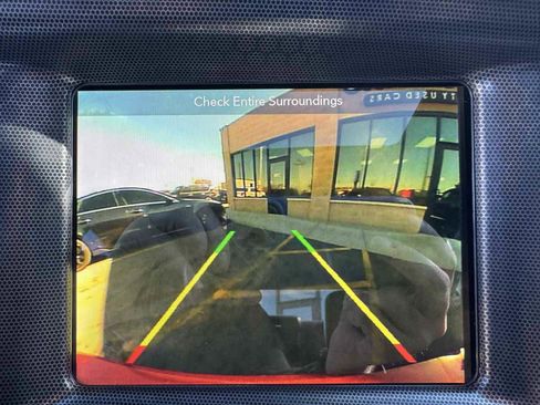 Used 2018 Dodge Charger GT image 19