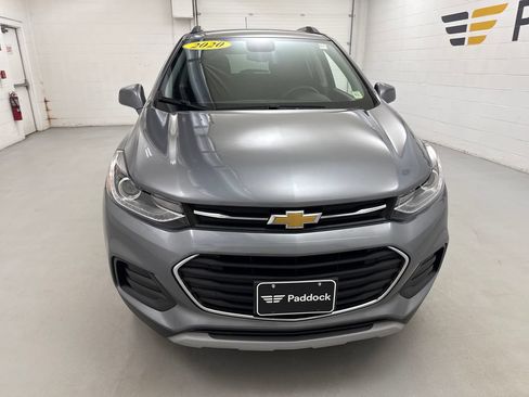 Used 2020 Chevrolet Trax LT AWD/4WD image 8