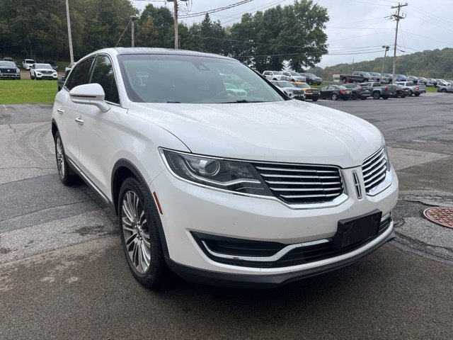 Used 2017 Lincoln MKX Reserve w/ Lincoln MKX Climate Package AWD/4WD image 2