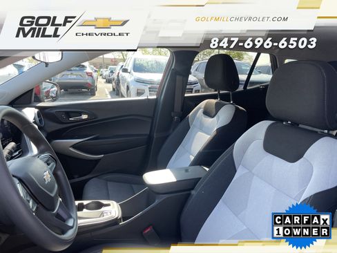 Used 2025 Chevrolet Trax LS w/ LS Convenience Package FWD image 16