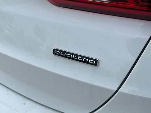 Used 2025 Audi Q3 2.0T Premium w/ Convenience Package AWD/4WD image 55