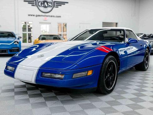 Used 1996 Chevrolet Corvette Convertible RWD image 85