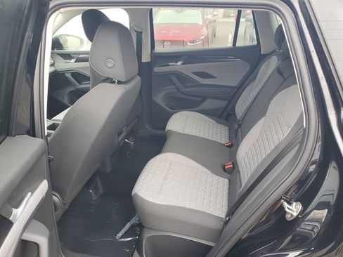 New 2026 Volkswagen Tiguan S image 9