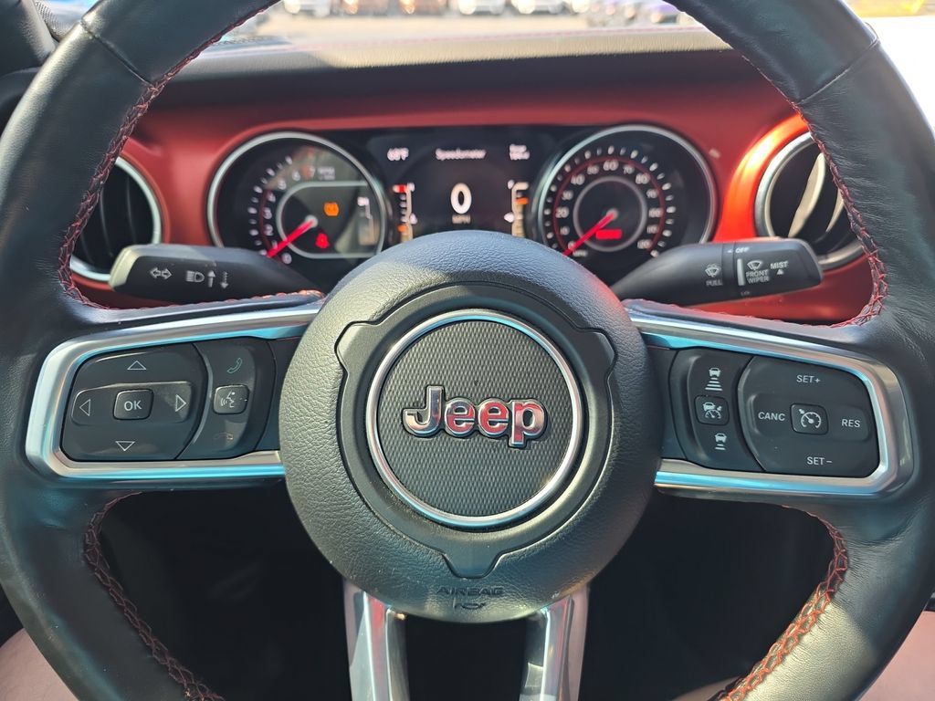 Used 2021 Jeep Gladiator Rubicon AWD/4WD image 15