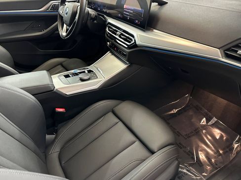 Certified 2023 BMW i4 eDrive35 w/ Premium Package image 32