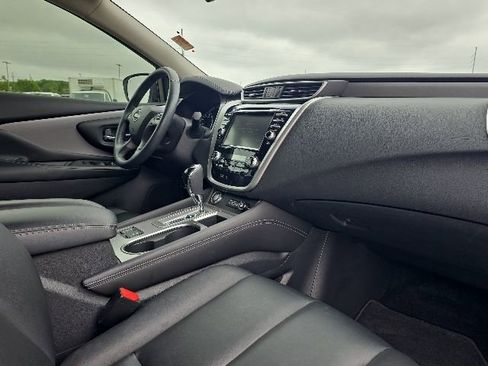 Used 2023 Nissan Murano SV w/ SV Midnight Edition Package FWD image 21