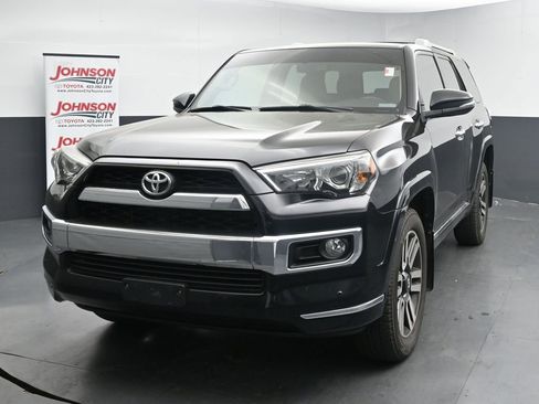 Used 2014 Toyota 4Runner Limited image 4