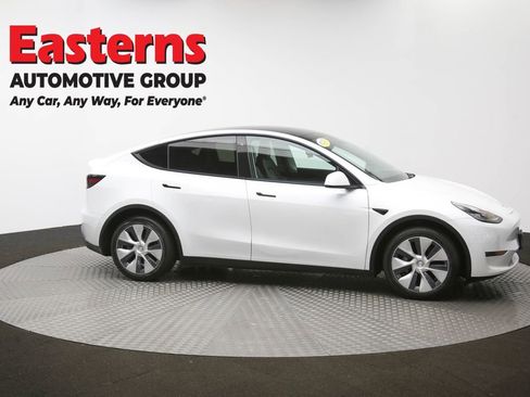 Used 2020 Tesla Model Y Long Range image 43