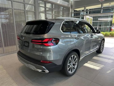 New 2026 BMW X5 xDrive40i image 6